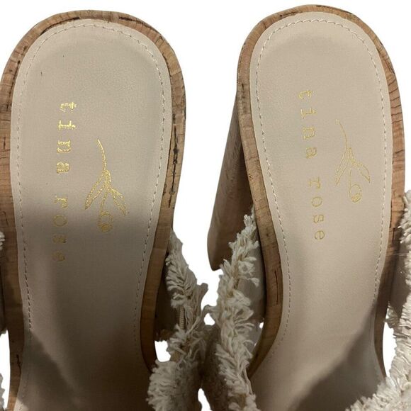 Tina Rosa Brand Wedge Heel Sandals 7.5 Good Condition Very Pretty - Picture 4 of 5